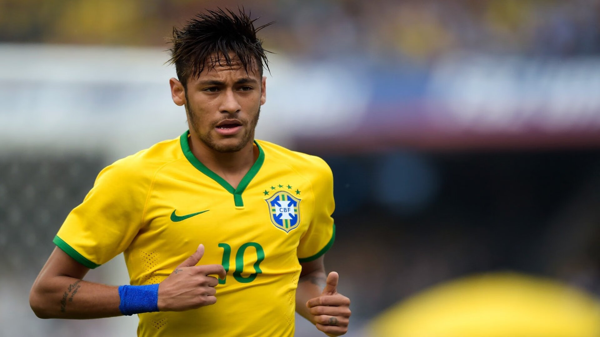 典范“团队合作”在欧冠的完美展现，典范搭配